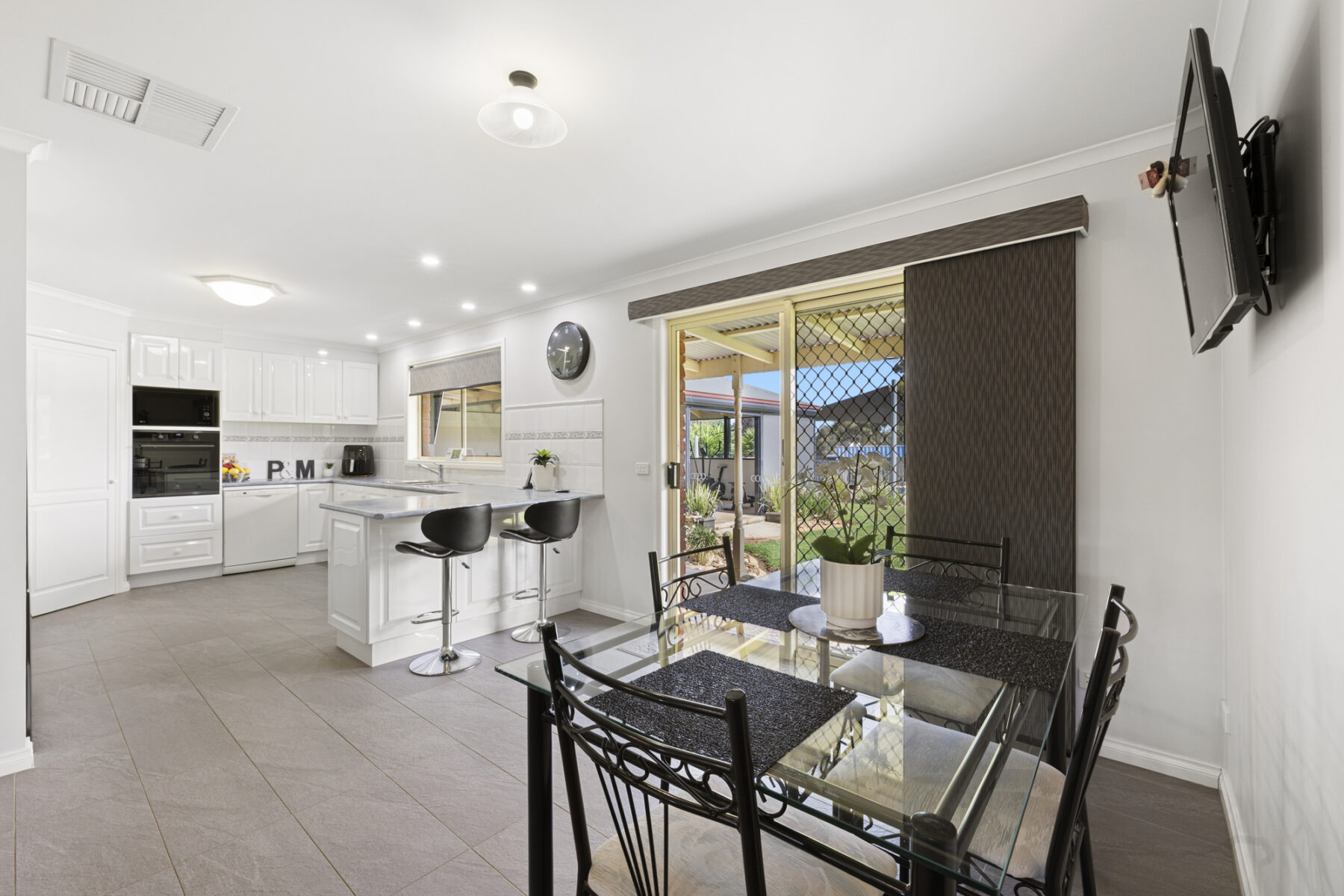 Property: 10 Massimo Court, Maryborough, VIC, 3465 photo-10