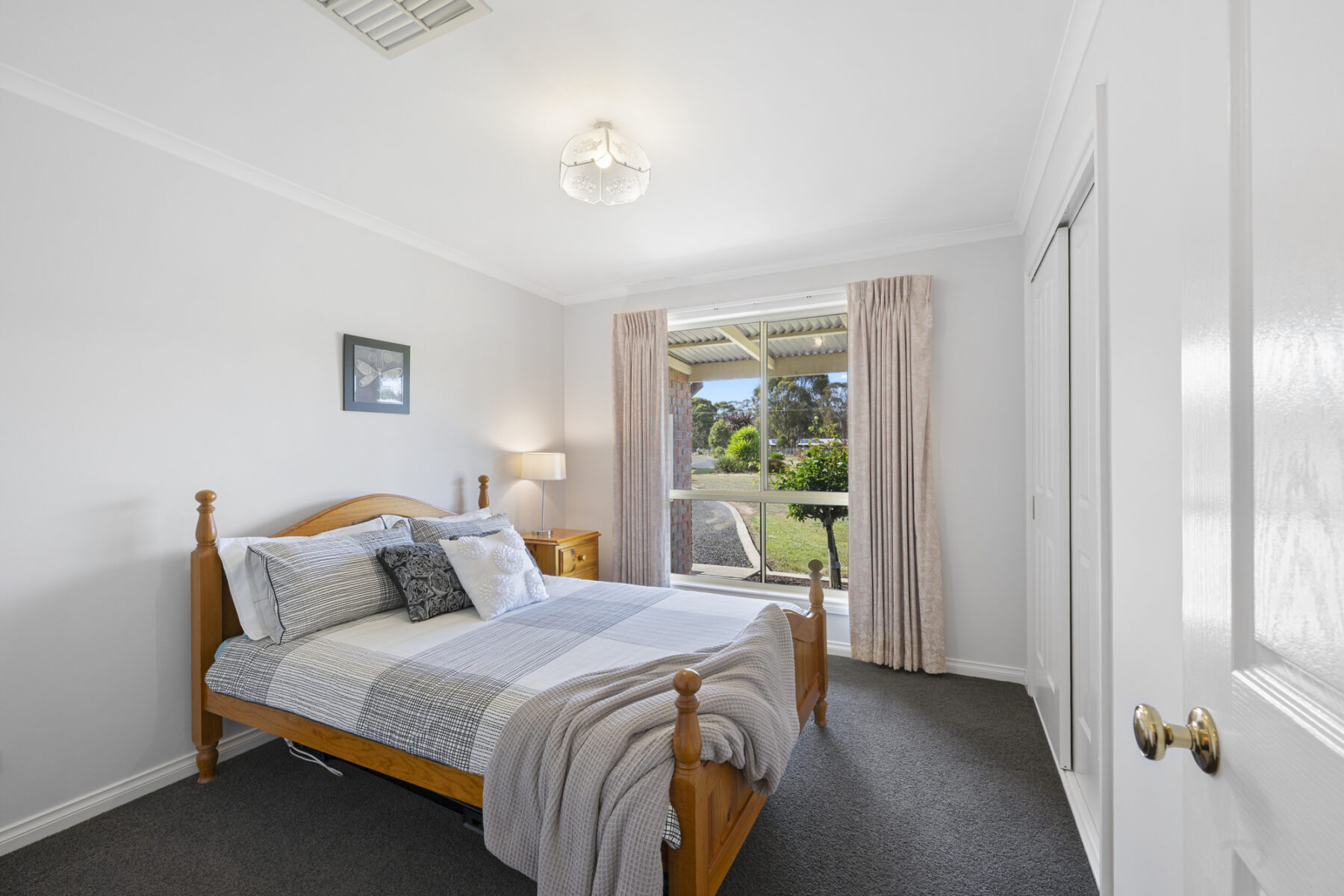 Property: 10 Massimo Court, Maryborough, VIC, 3465 photo-11