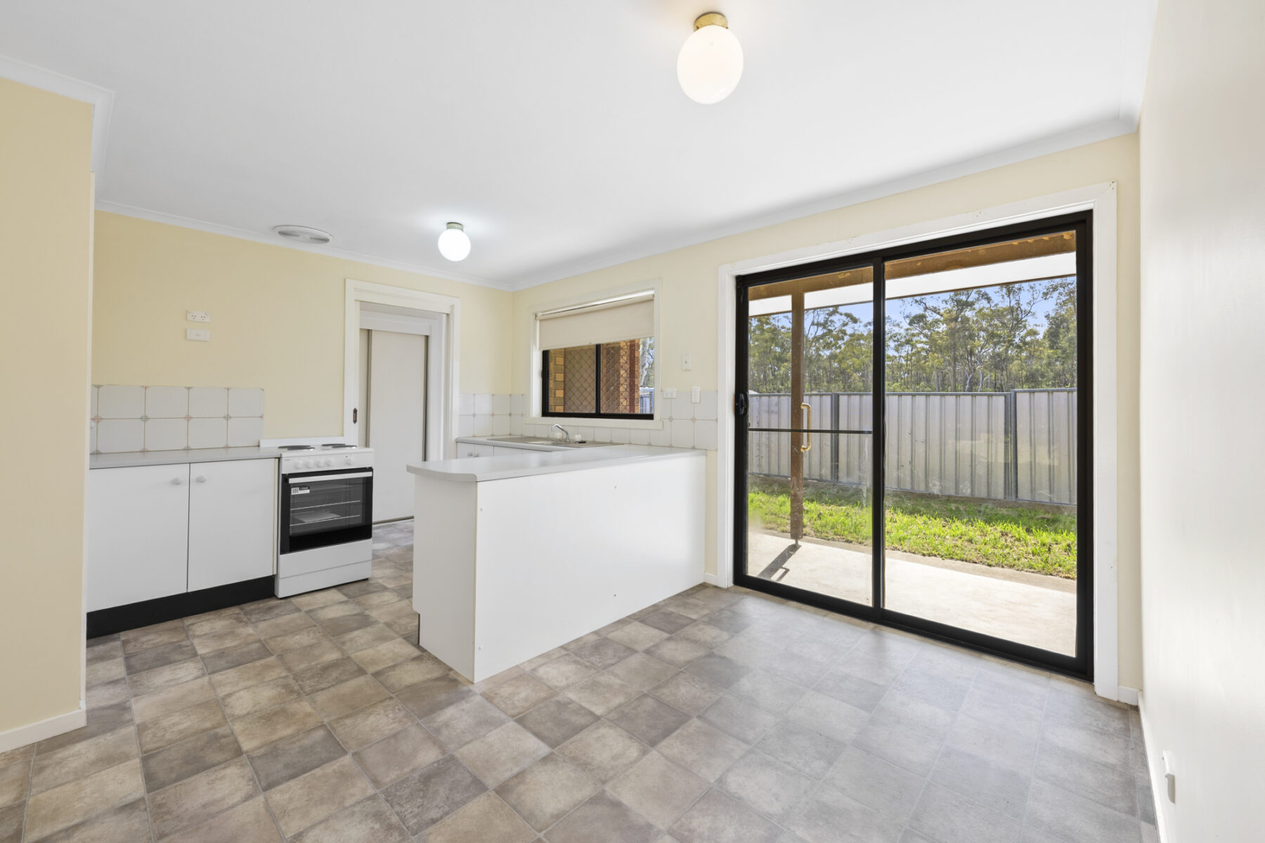 Property: 2/4 Harkness Street, Maryborough, VIC, 3465 photo-5