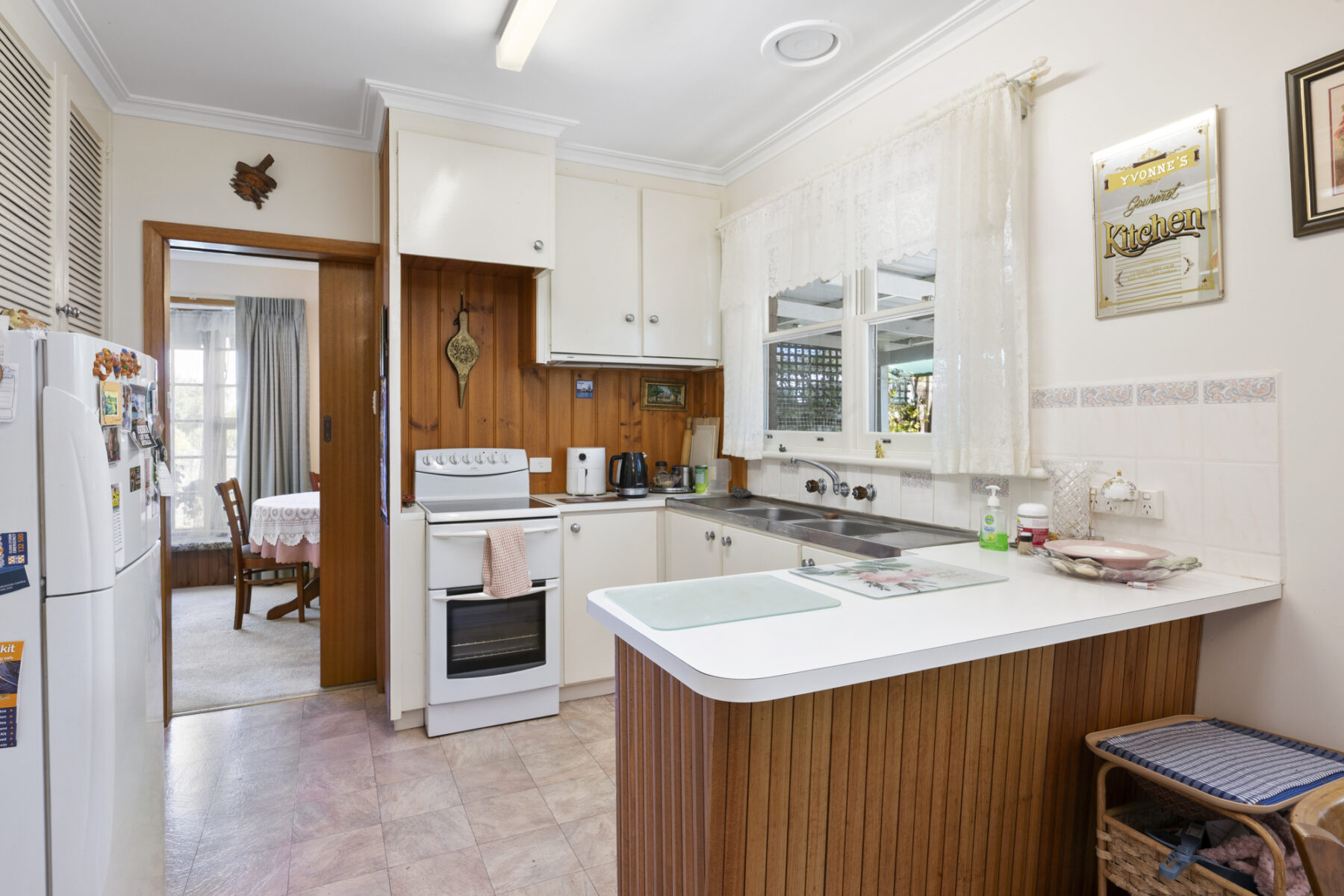 Property: 2 Laidlaw Street, Maryborough, VIC, 3465 photo-7