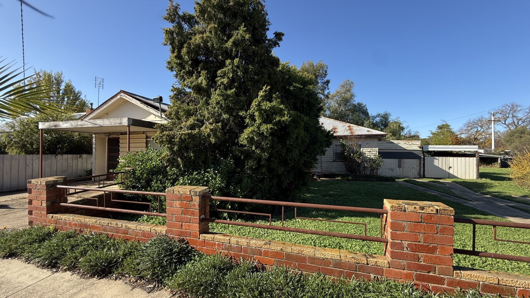 Property: 54 Park Road, Maryborough, VIC, 3465 photo-1