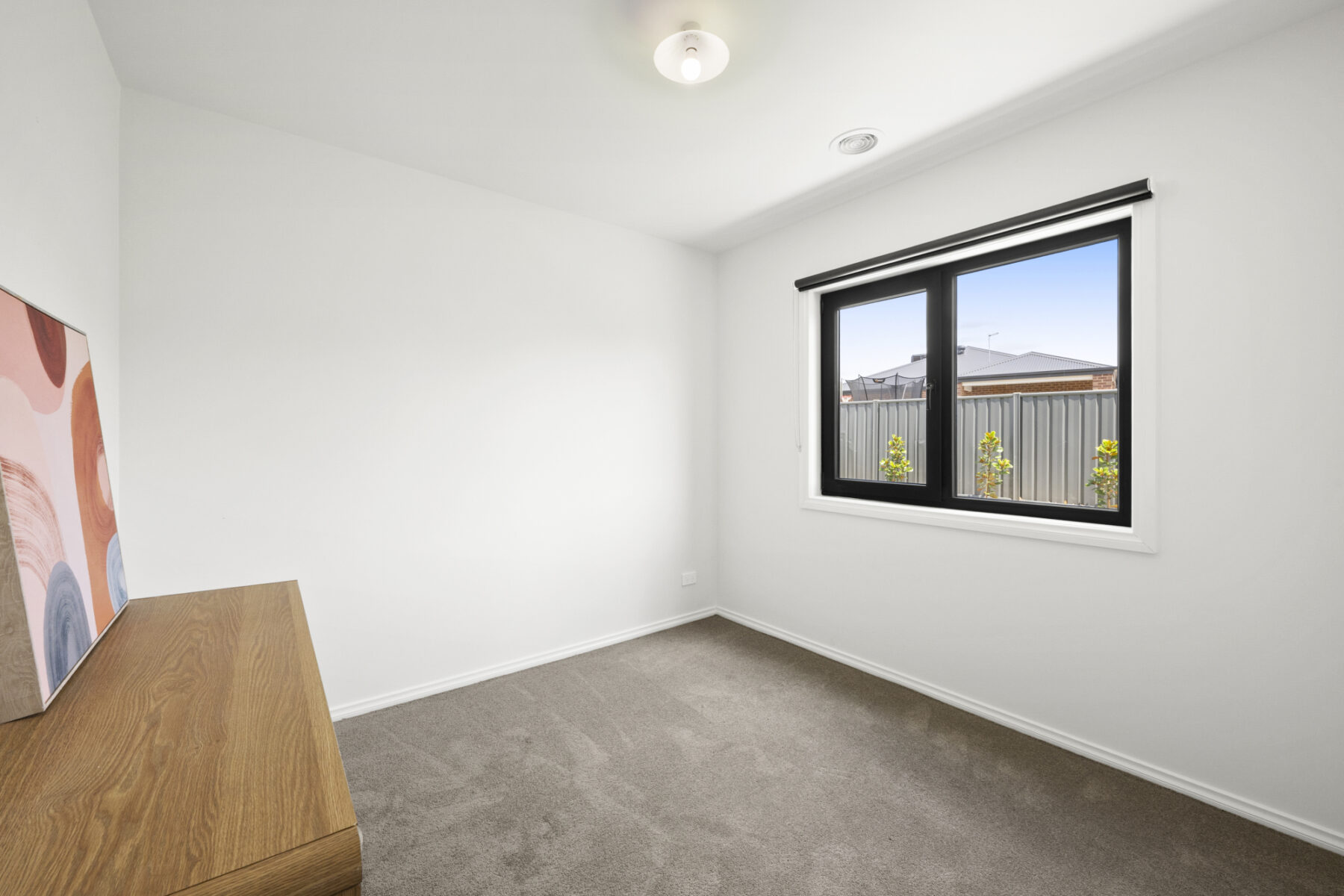 Property: 6 Dairy Crescent, Maryborough, VIC, 3465 photo-9