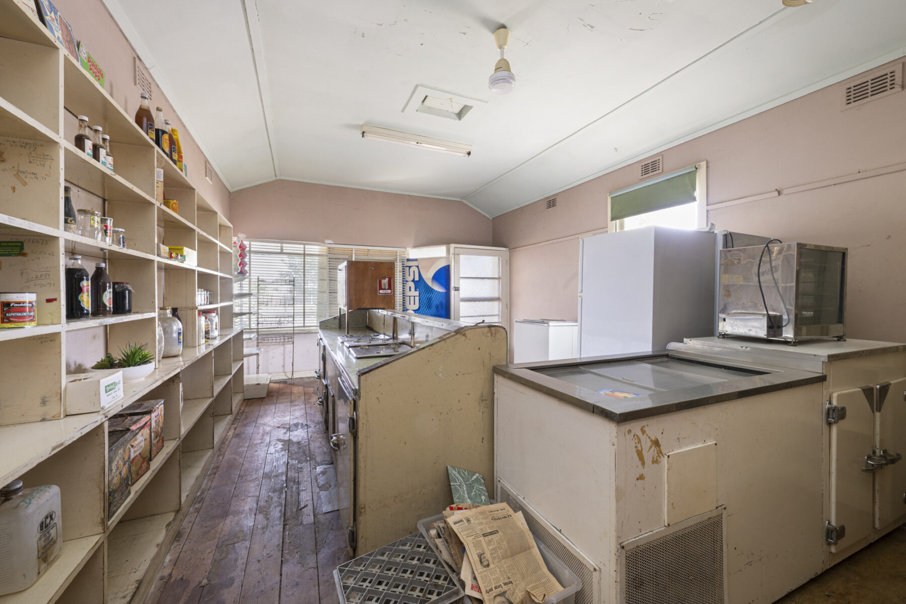 Property: 54 Park Road, Maryborough, VIC, 3465 photo-5