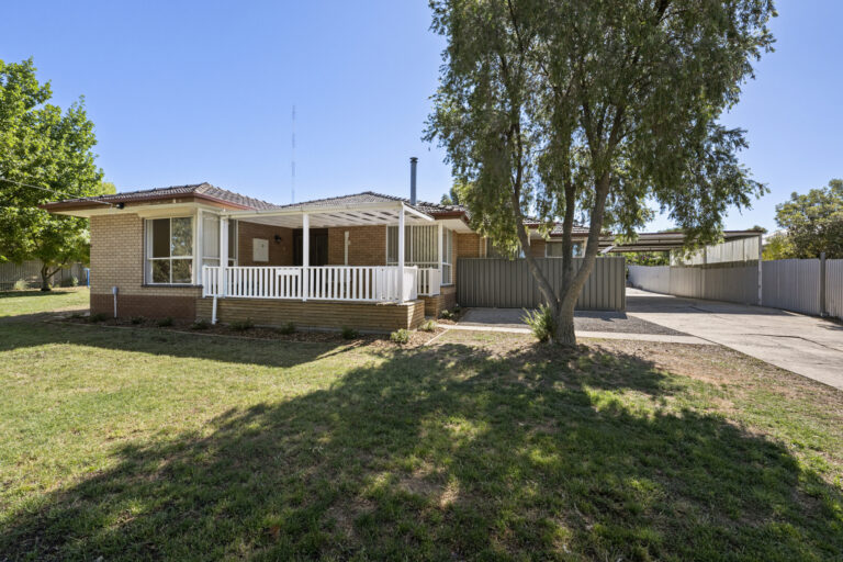 14 McCallum Street, Carisbrook, VIC, 3464