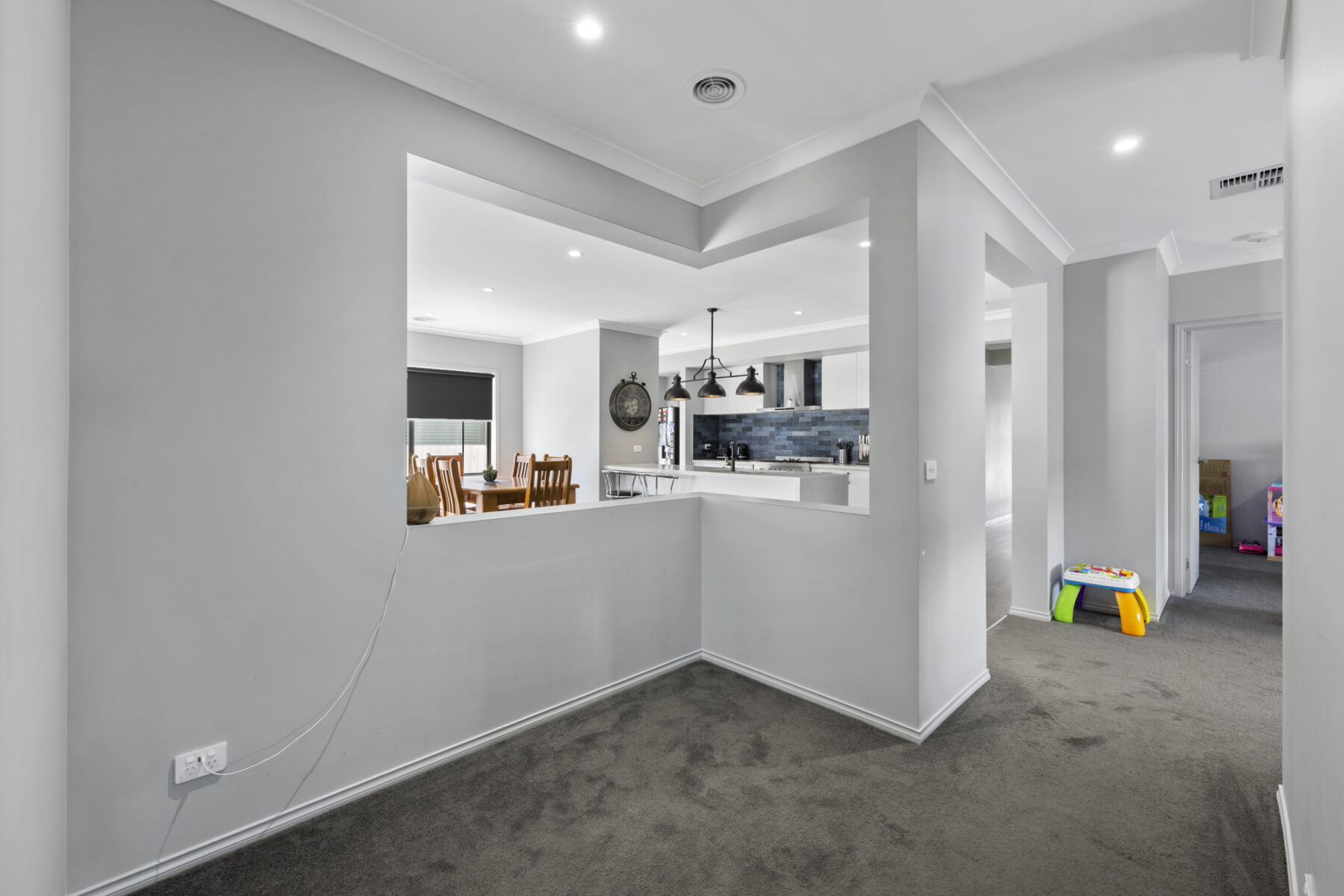 Property: 3 Powlett Street, Carisbrook, VIC, 3464 photo-10