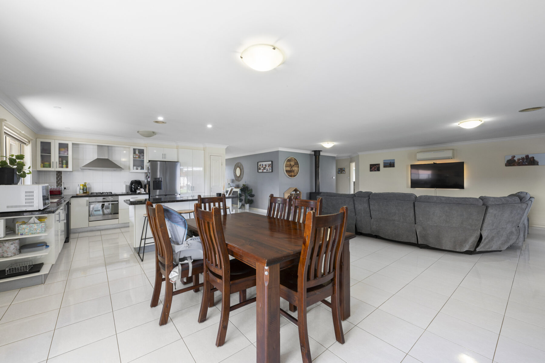 Property: 17 Smith Street, Carisbrook, VIC, 3464 photo-3