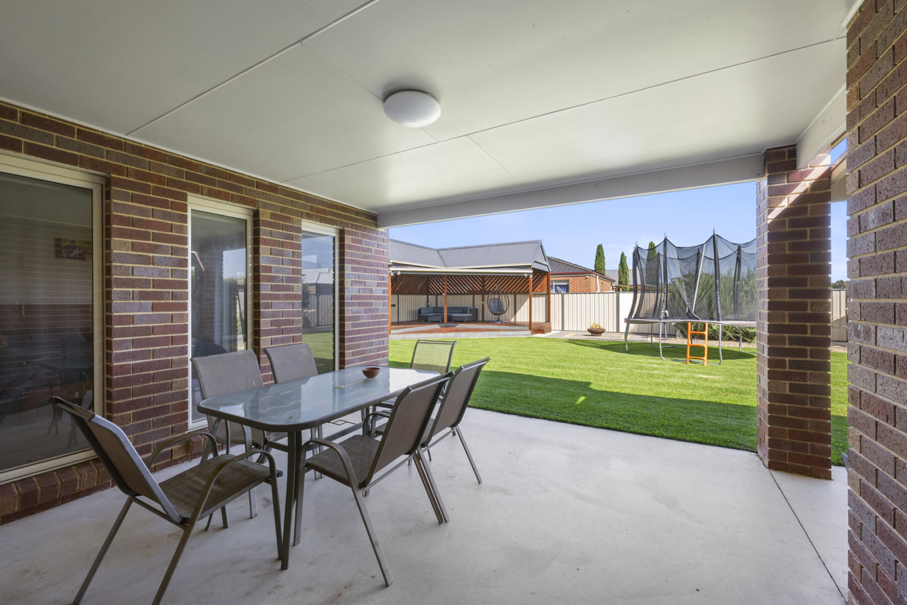 Property: 17 Smith Street, Carisbrook, VIC, 3464 photo-13