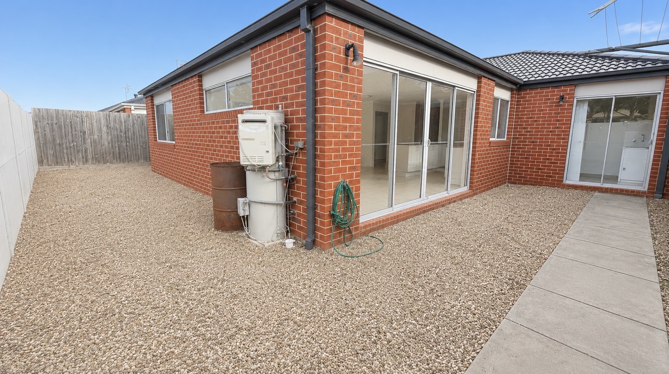 Property: 7 Grace Street, Maryborough, VIC, 3465 photo-5