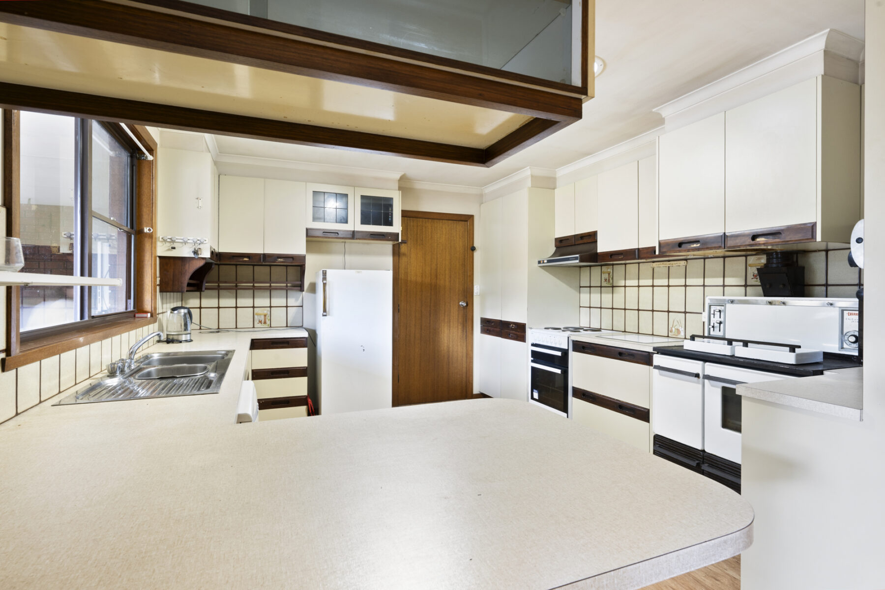 Property: 10 High Street, Avoca, VIC, 3467 photo-5