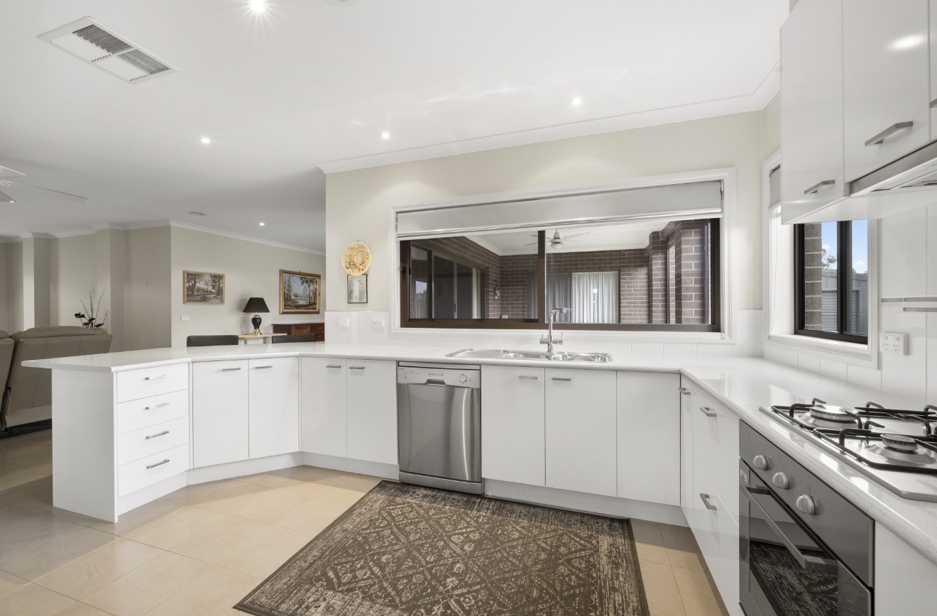 Property: 8 Hosken Street, Maryborough, VIC, 3465 photo-16