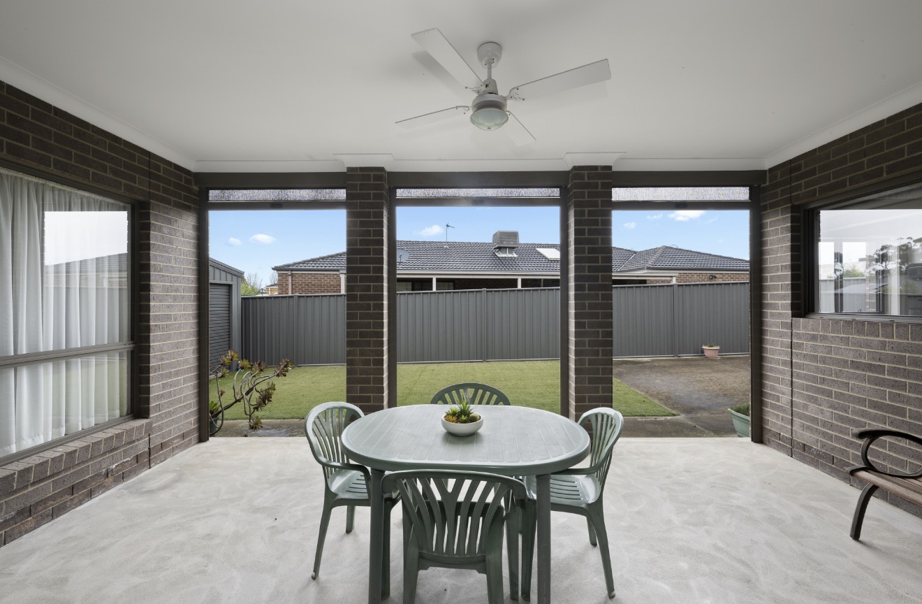 Property: 8 Hosken Street, Maryborough, VIC, 3465 photo-7