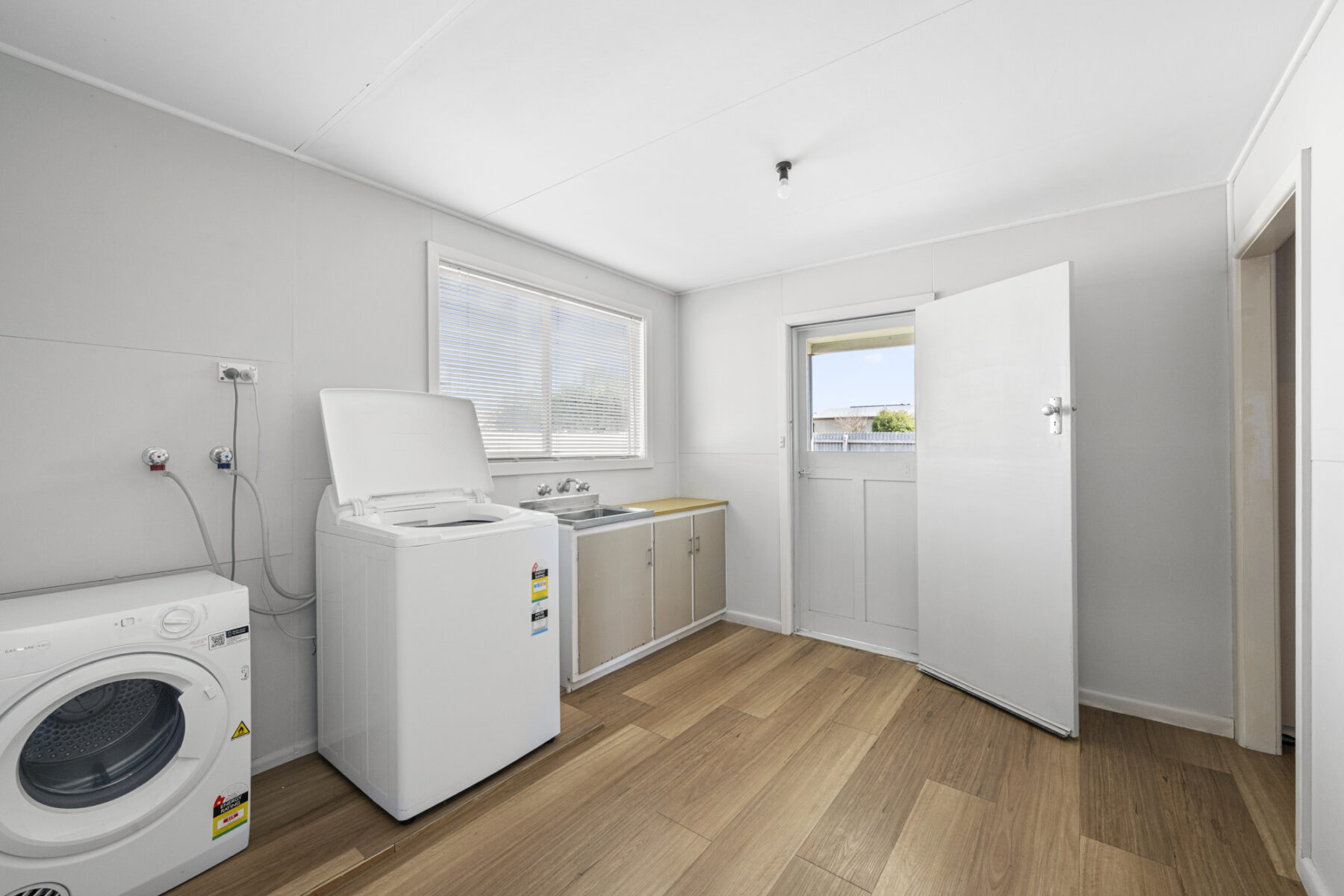Property: 41 Dundas Road, Maryborough, VIC, 3465 photo-9