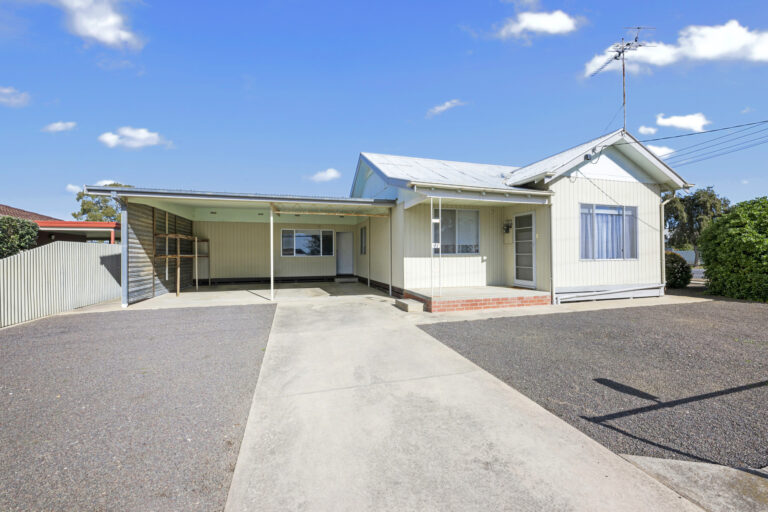 41 Dundas Road, Maryborough, VIC, 3465